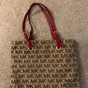 MK tote